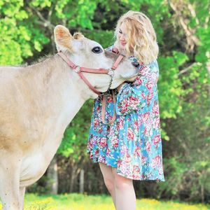 Meet your Posher, Sandy